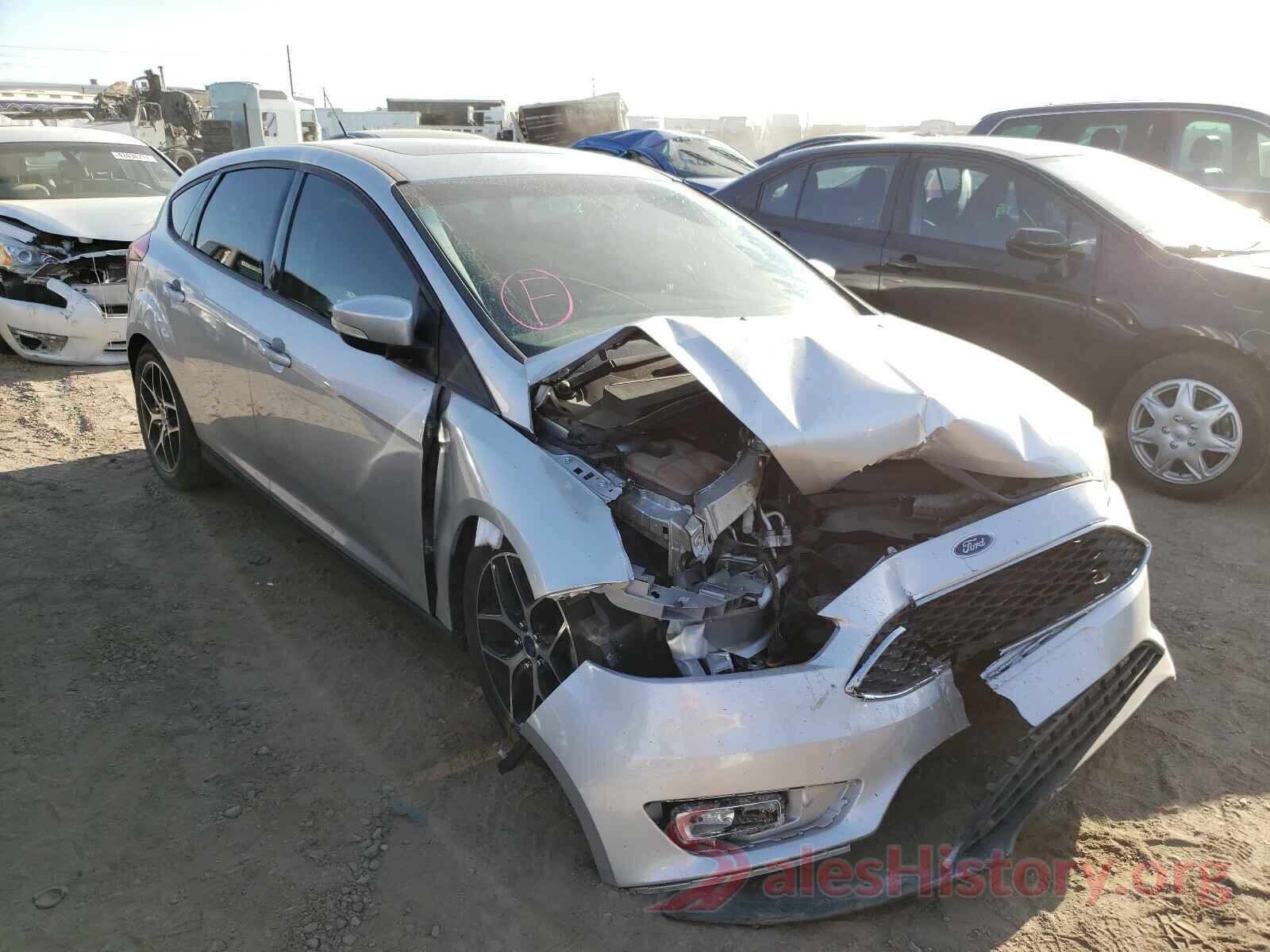 1FADP3M2XJL224070 2018 FORD FOCUS