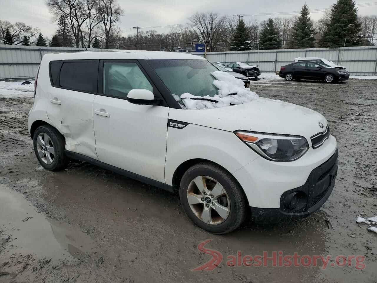 KNDJN2A22J7573198 2018 KIA SOUL