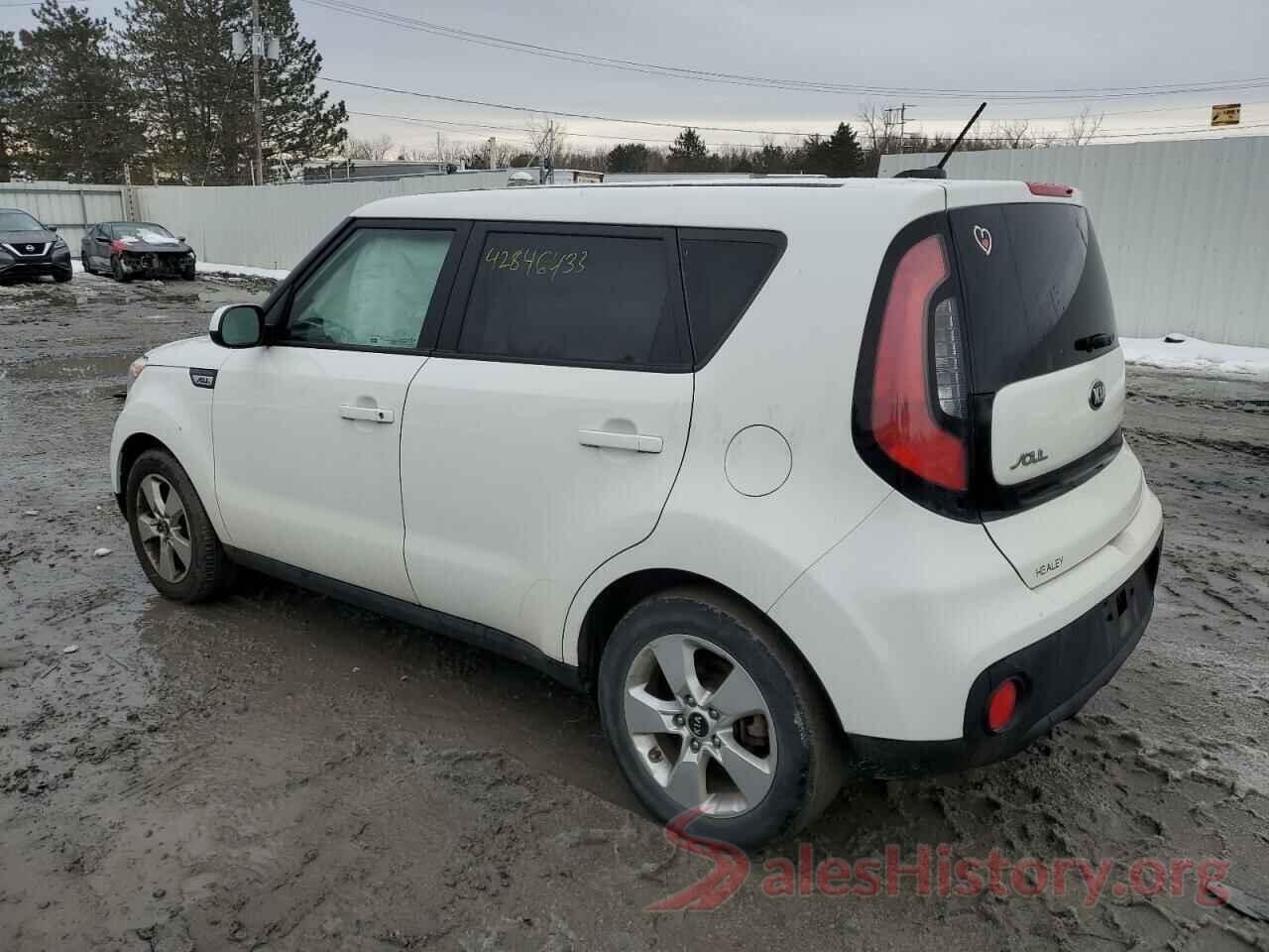 KNDJN2A22J7573198 2018 KIA SOUL