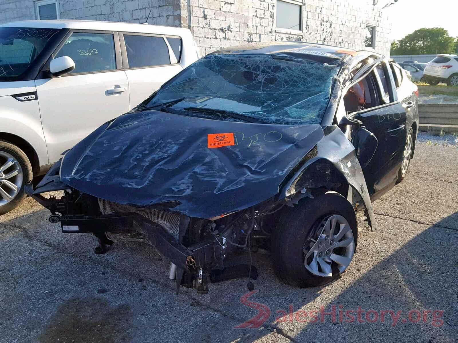 5NPD74LF4JH339823 2018 HYUNDAI ELANTRA