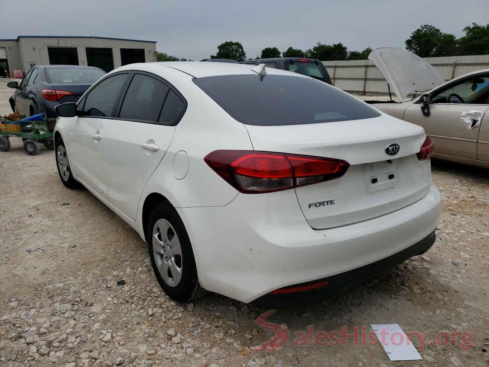 3KPFK4A75HE052024 2017 KIA FORTE