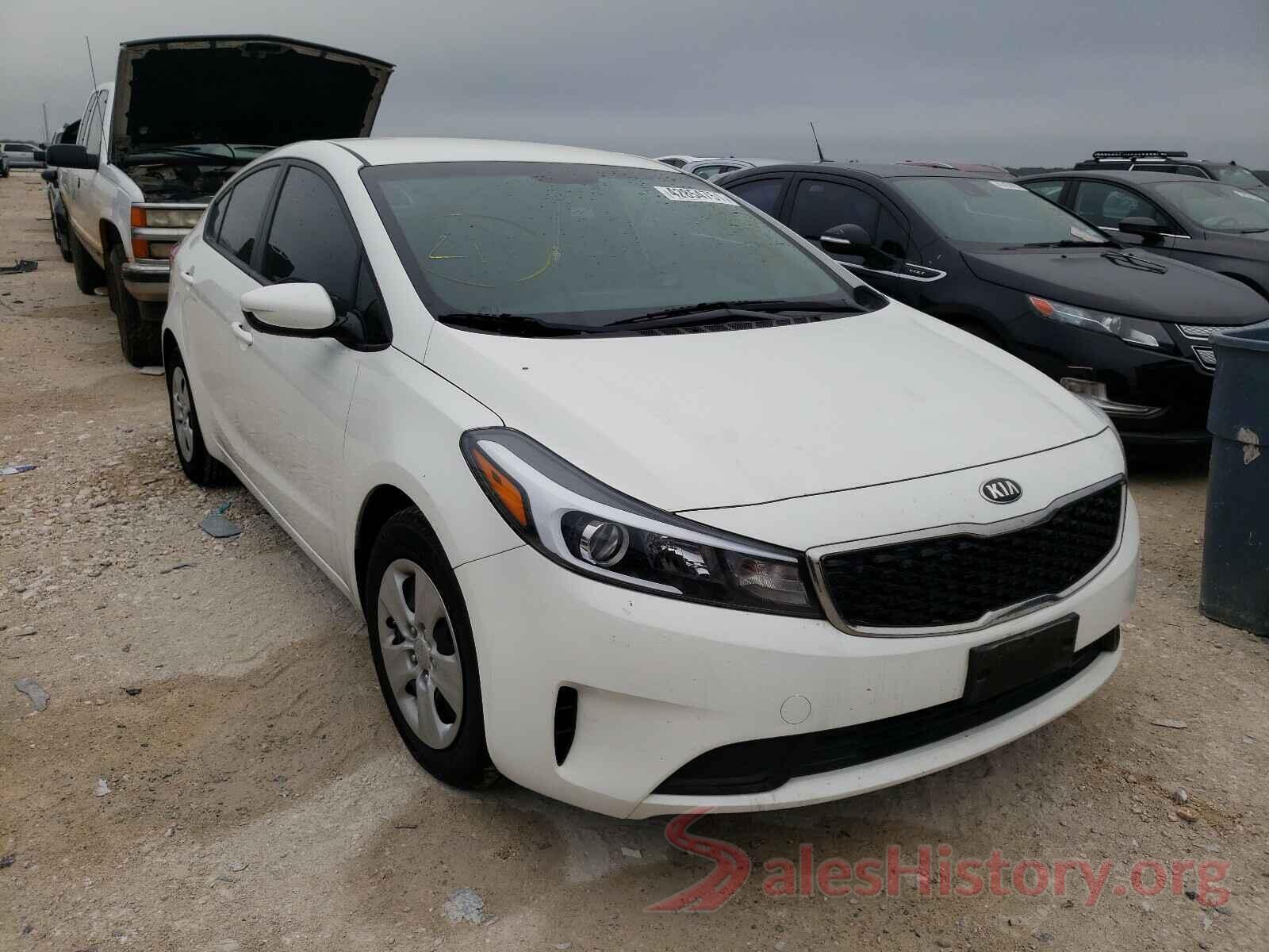 3KPFK4A75HE052024 2017 KIA FORTE