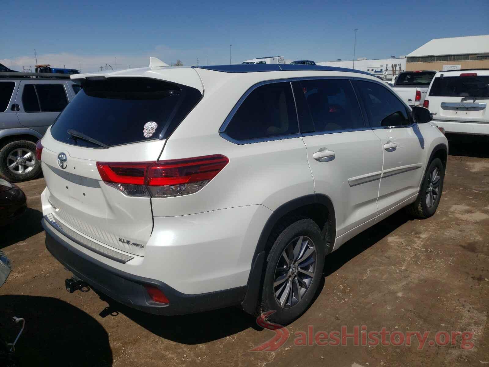 5TDJZRFH2HS512301 2017 TOYOTA HIGHLANDER