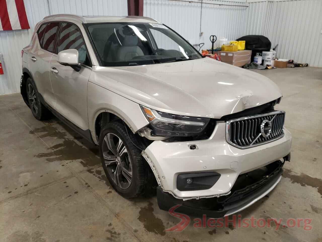 YV4162UL8K2125920 2019 VOLVO XC40