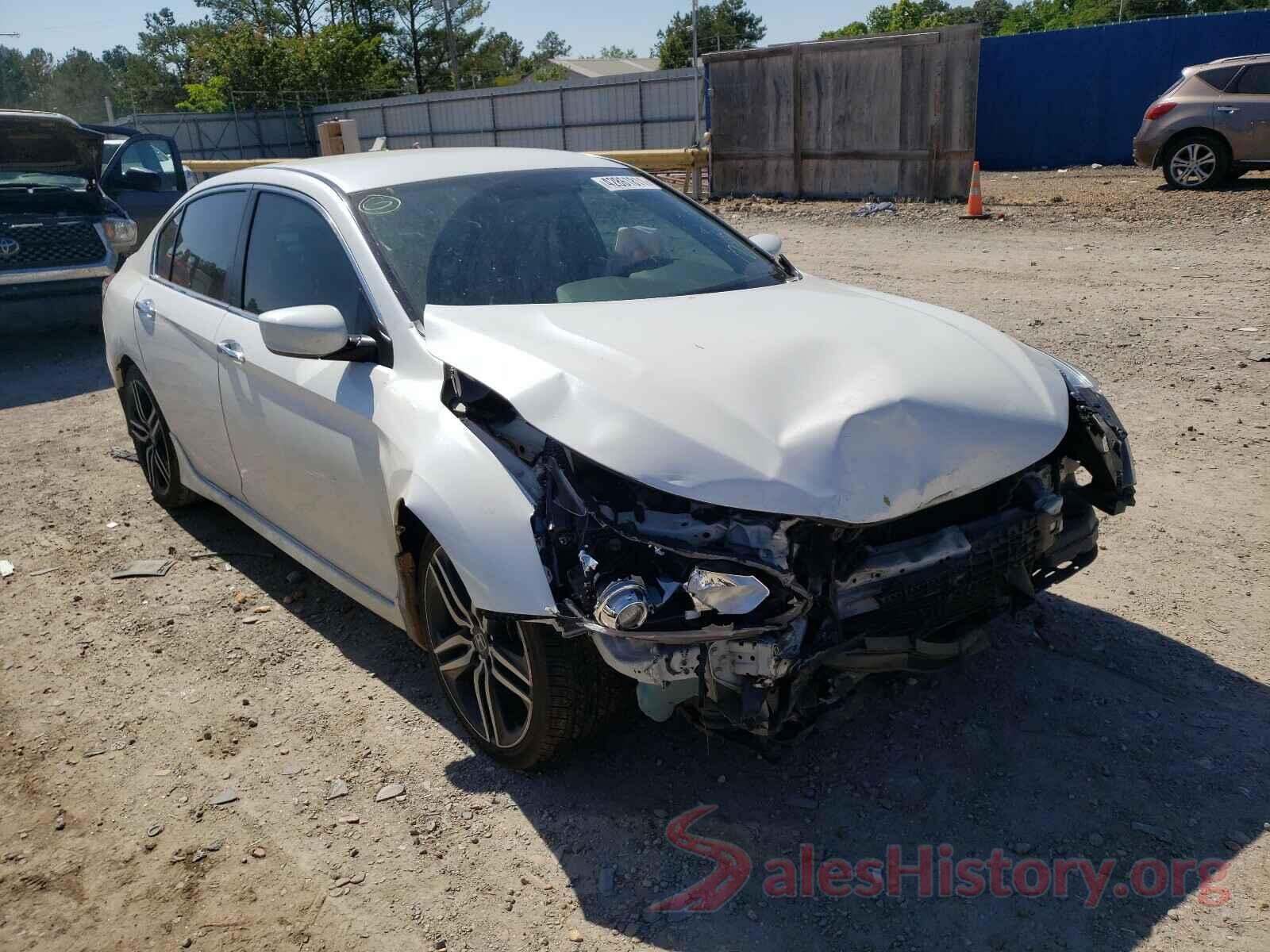 1HGCR2F1XHA171635 2017 HONDA ACCORD