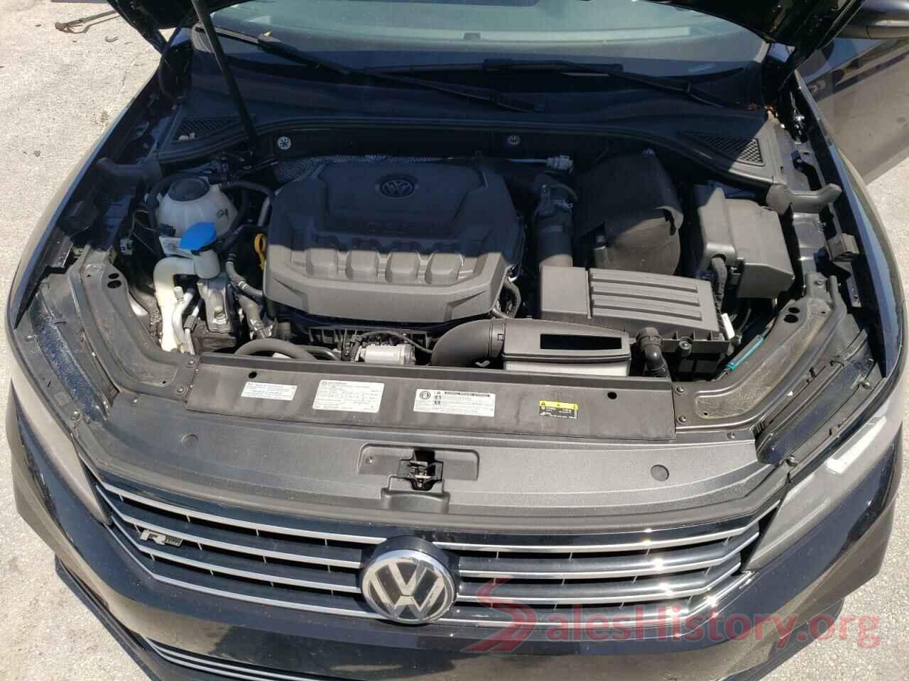 1VWAA7A34JC015830 2018 VOLKSWAGEN PASSAT