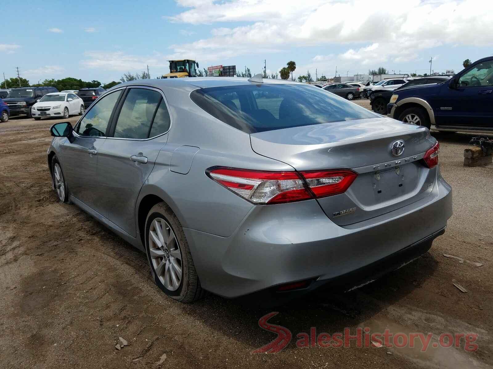 4T1C11AK9LU952620 2020 TOYOTA CAMRY