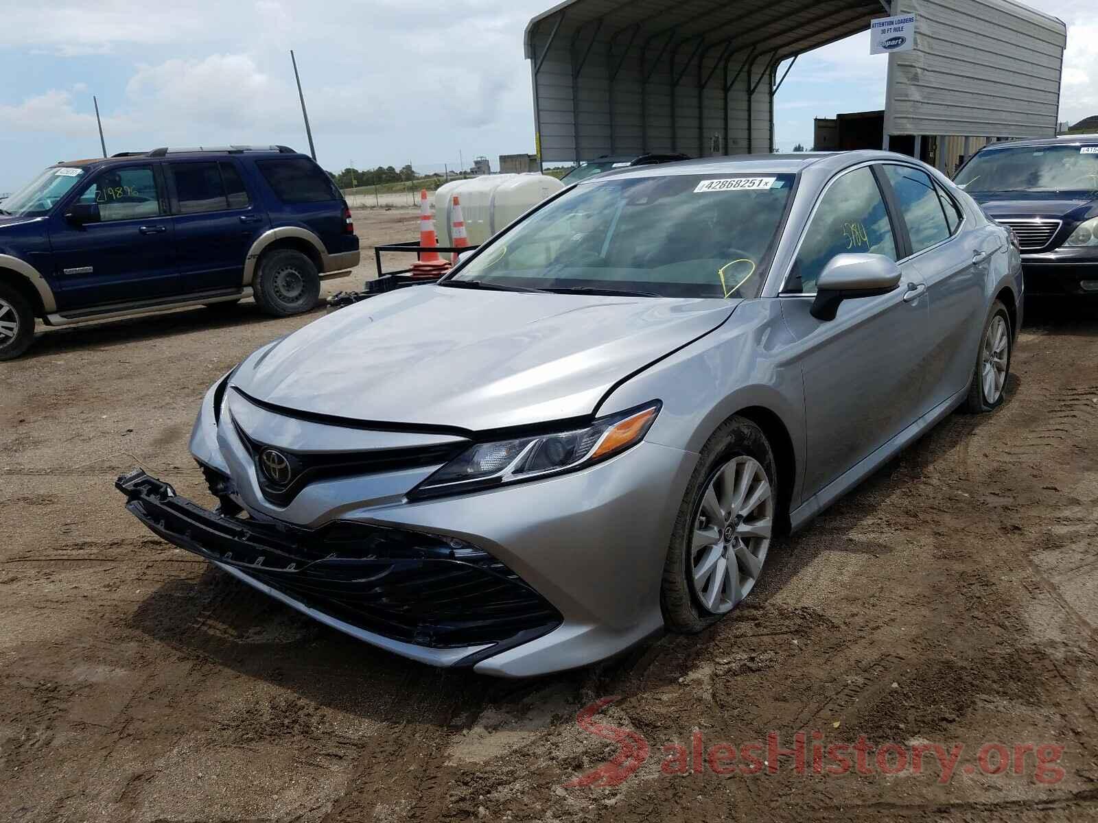 4T1C11AK9LU952620 2020 TOYOTA CAMRY