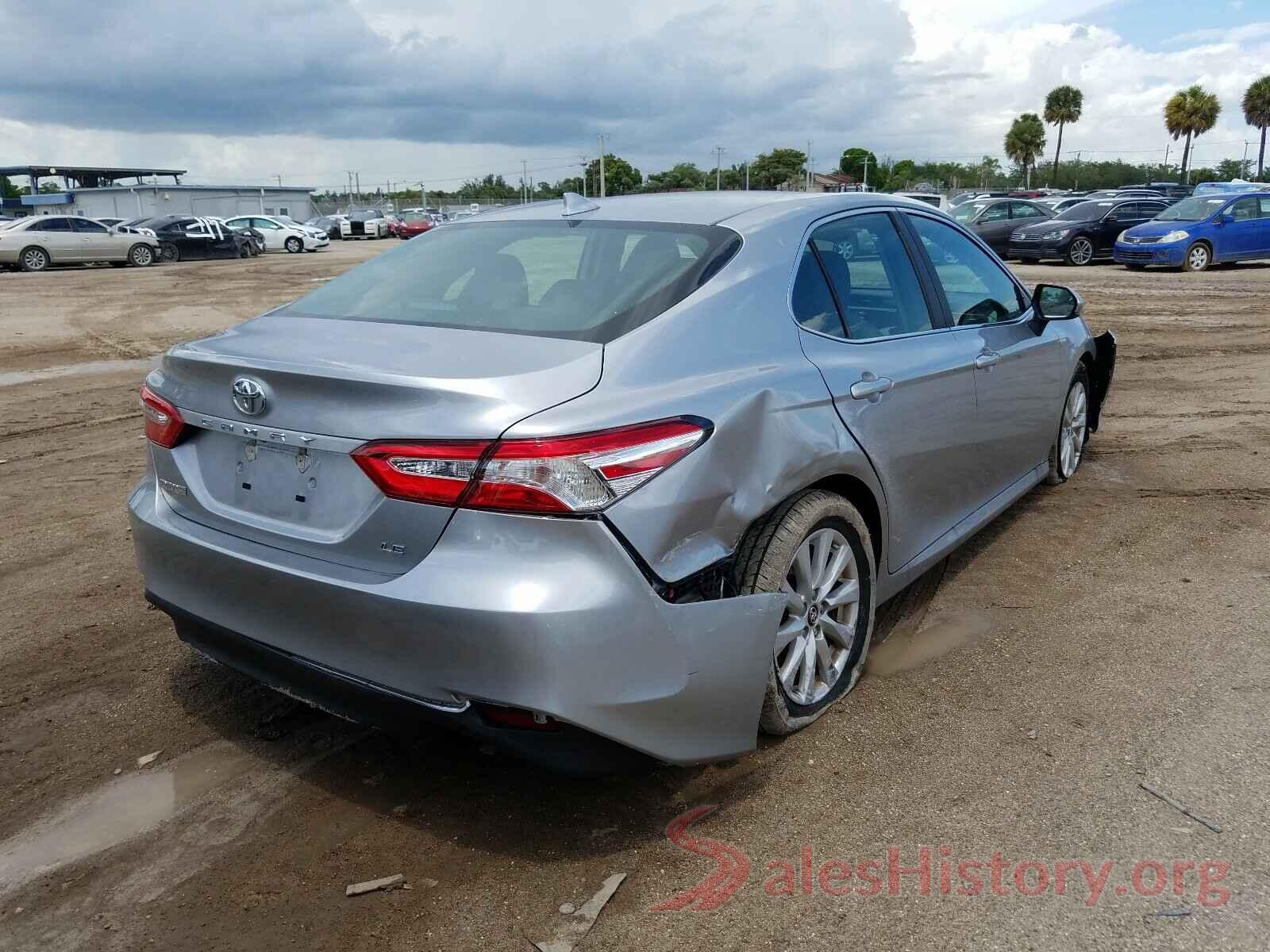 4T1C11AK9LU952620 2020 TOYOTA CAMRY