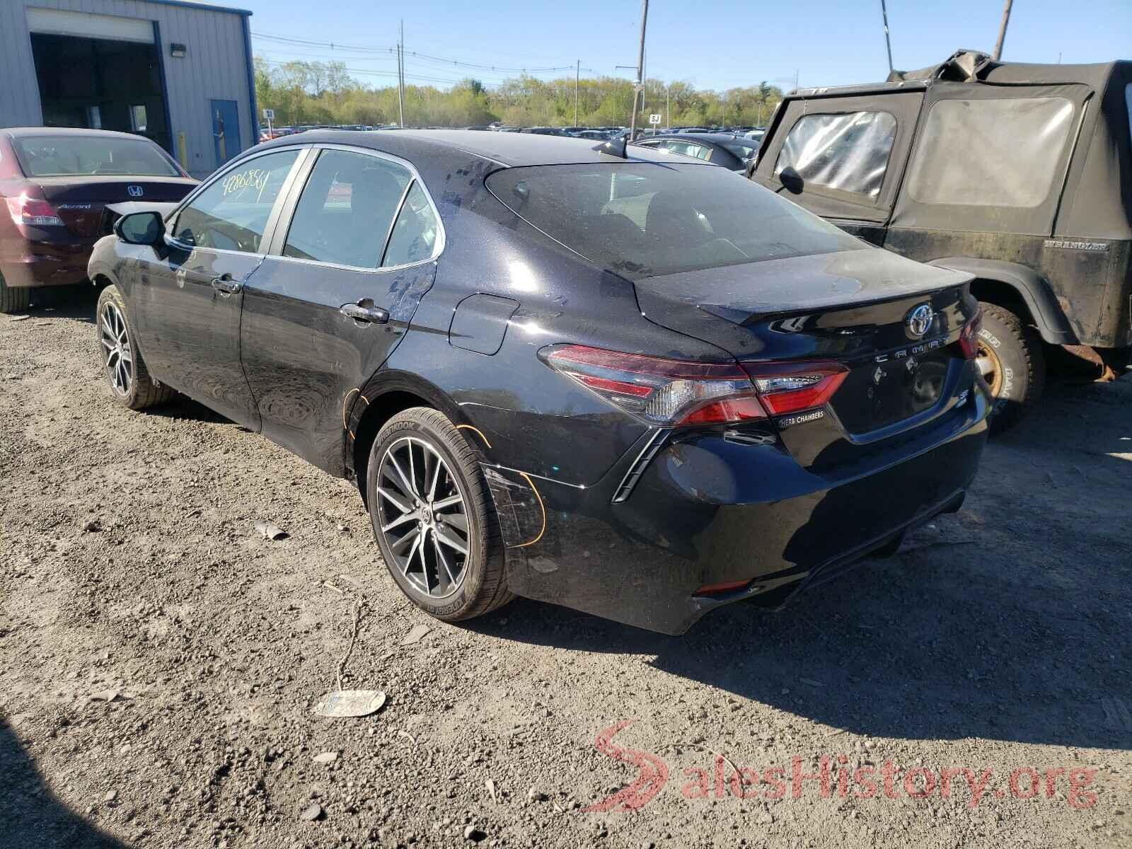 4T1G11BK7MU030526 2021 TOYOTA CAMRY