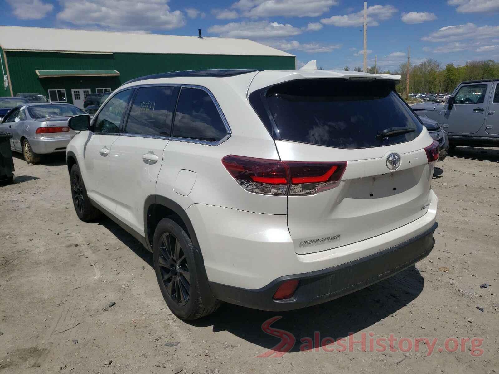 5TDJZRFH5KS609273 2019 TOYOTA HIGHLANDER