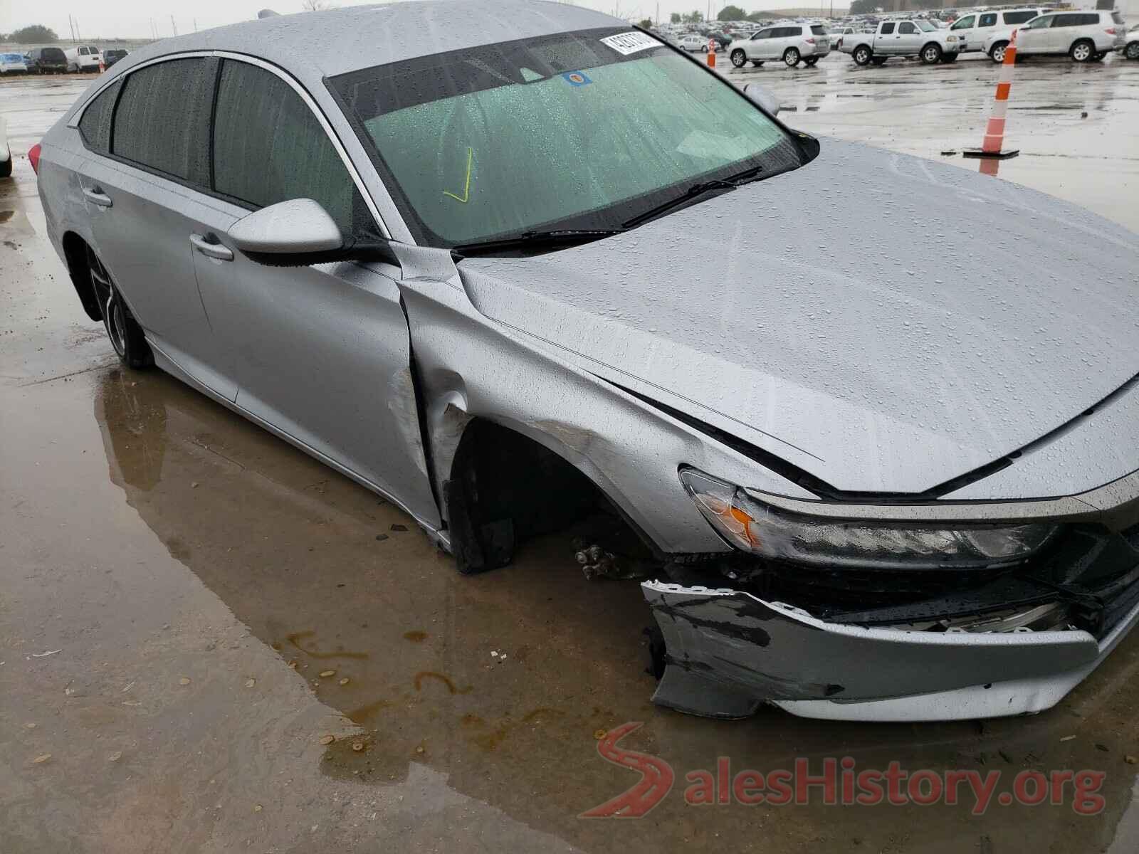 1HGCV1F31JA154896 2018 HONDA ACCORD