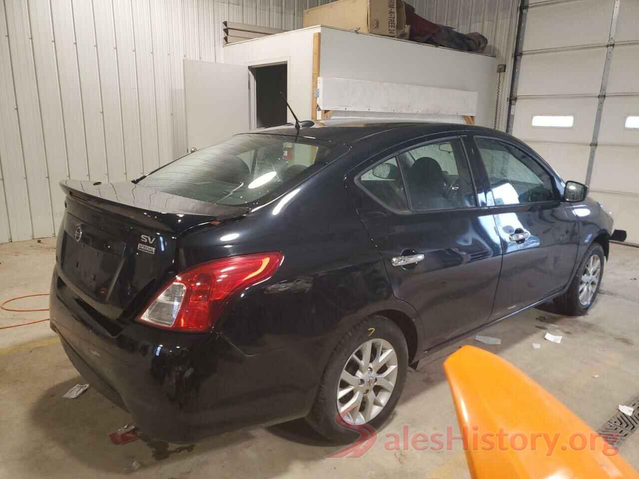 3N1CN7AP1JL871807 2018 NISSAN VERSA