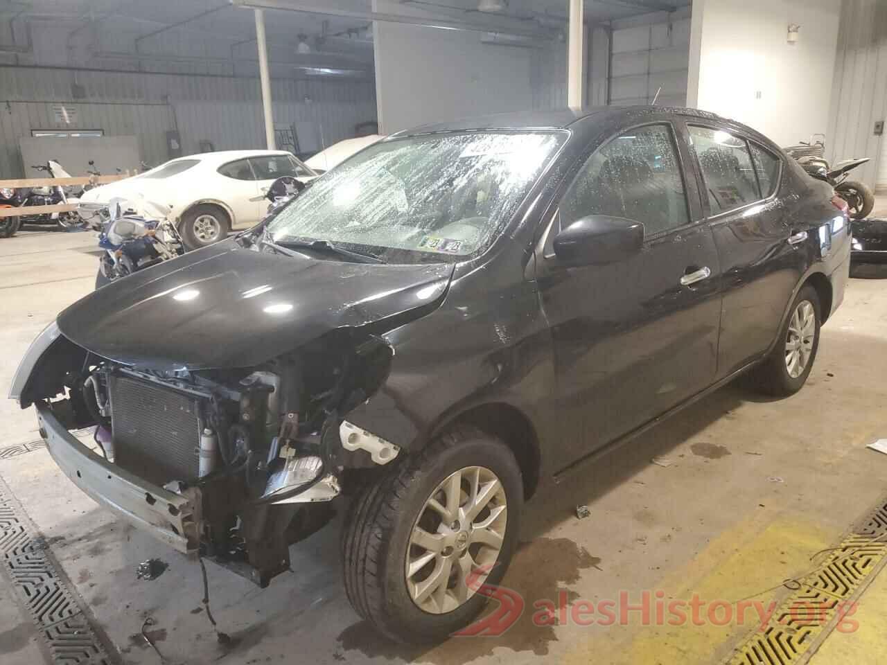 3N1CN7AP1JL871807 2018 NISSAN VERSA