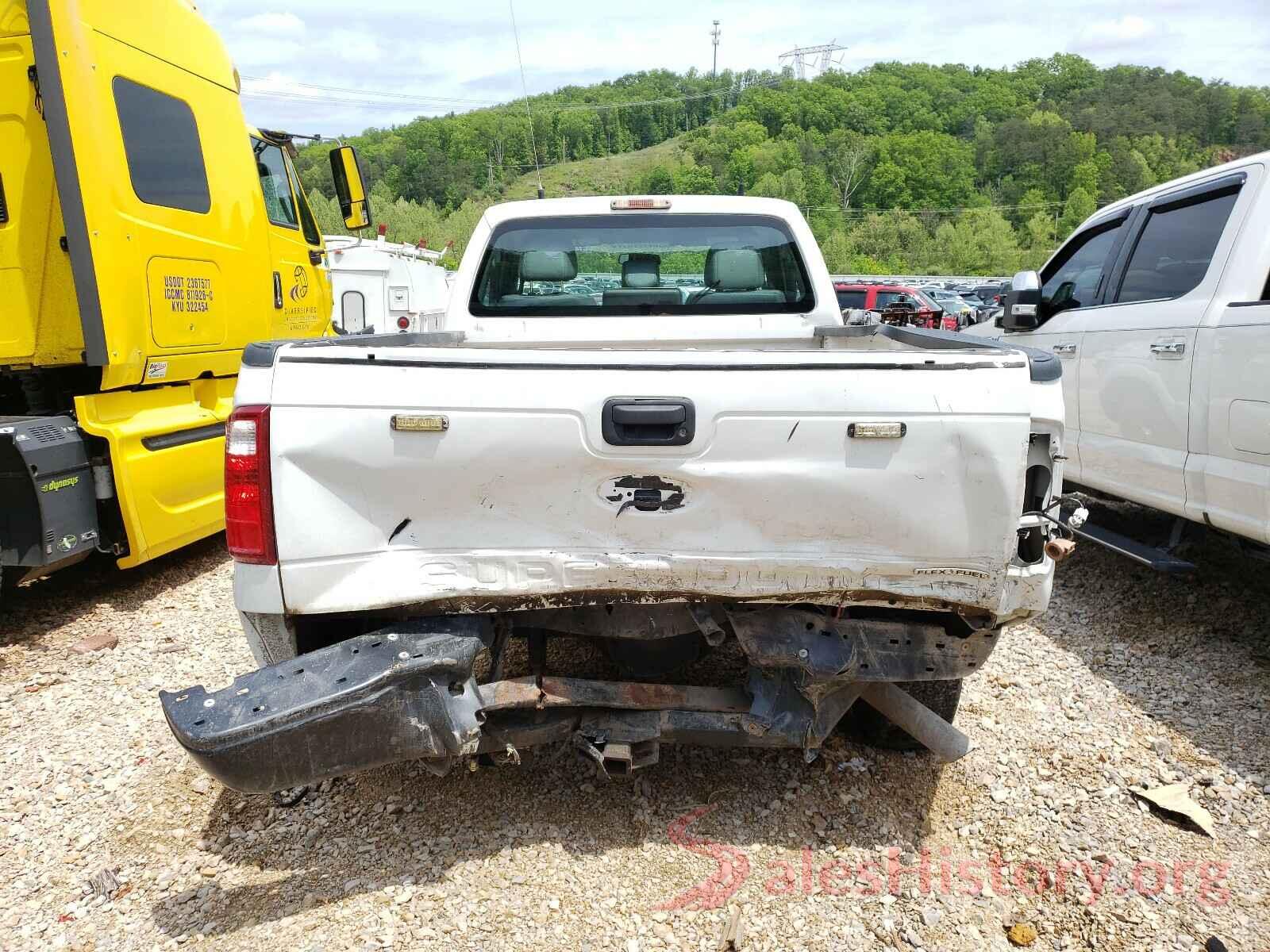 1FTBF2B69GEA84319 2016 FORD F250