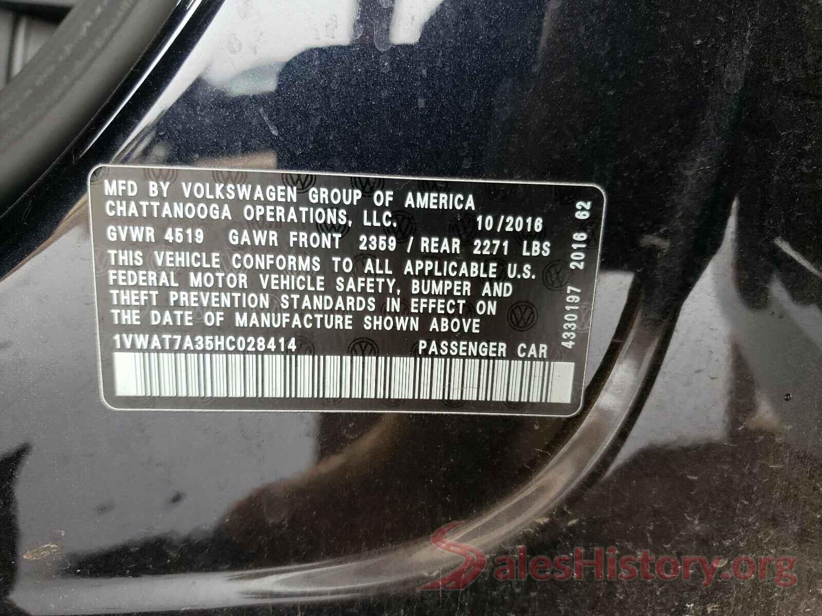 1VWAT7A35HC028414 2017 VOLKSWAGEN PASSAT