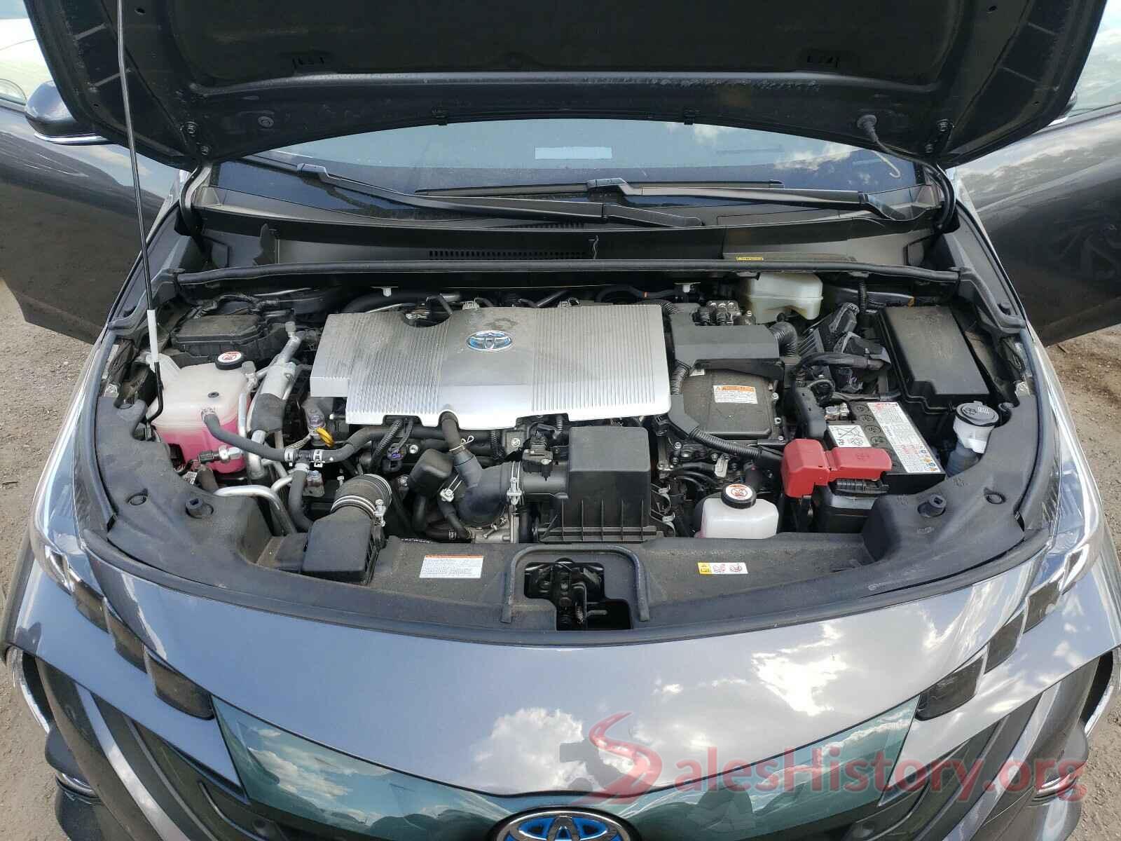 JTDKARFPXH3056441 2017 TOYOTA PRIUS