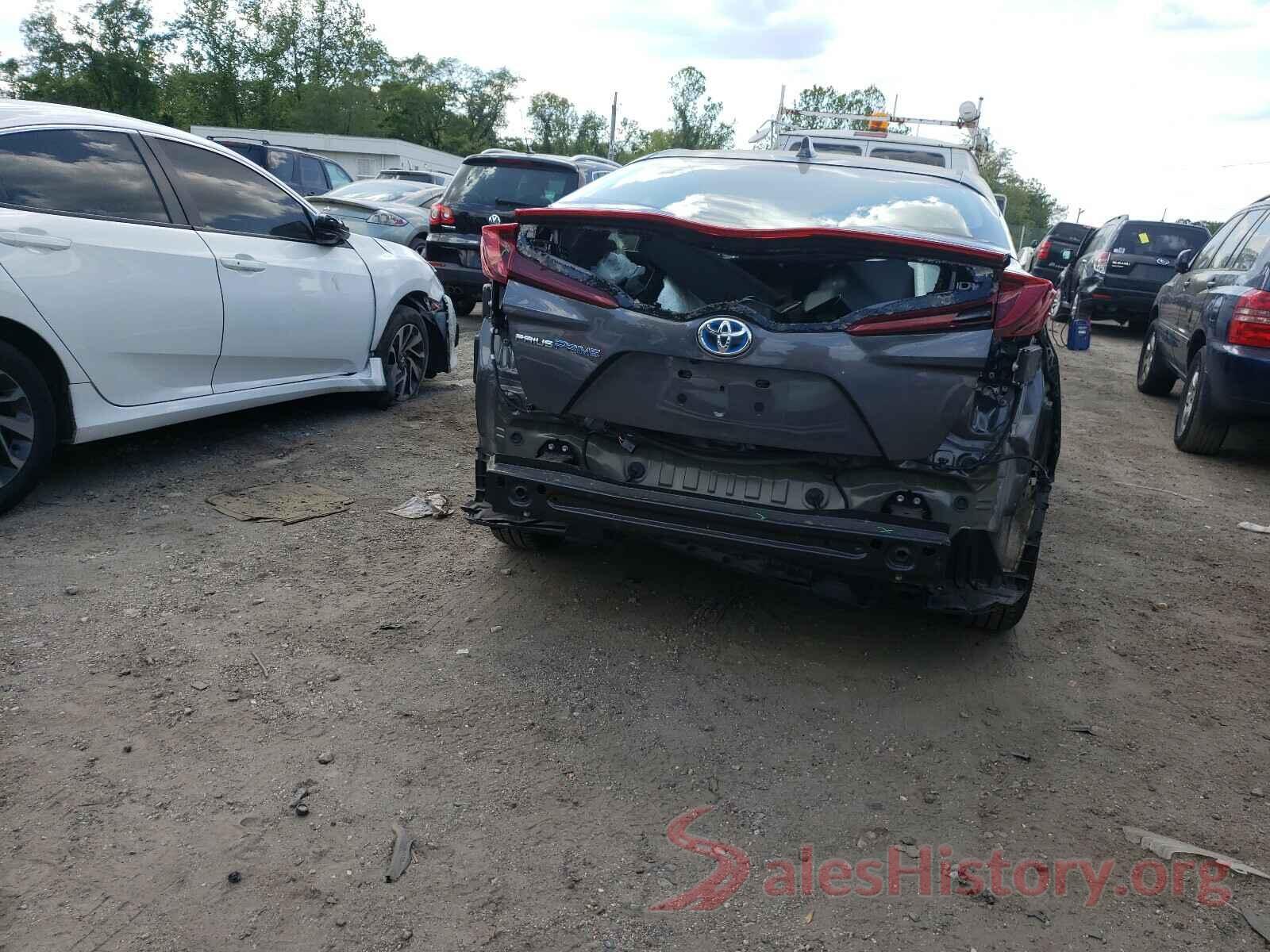 JTDKARFPXH3056441 2017 TOYOTA PRIUS