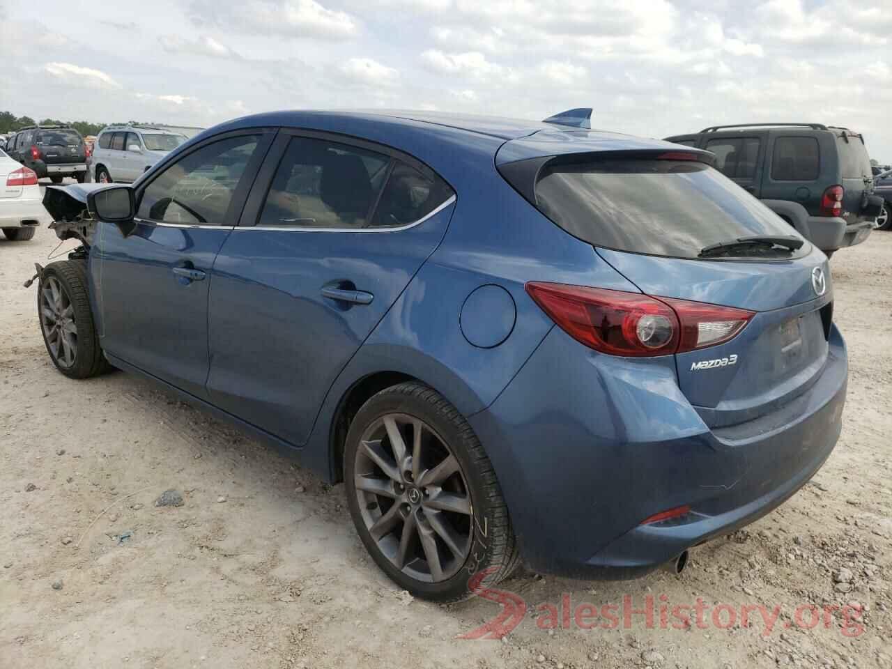 3MZBN1M32JM233717 2018 MAZDA 3