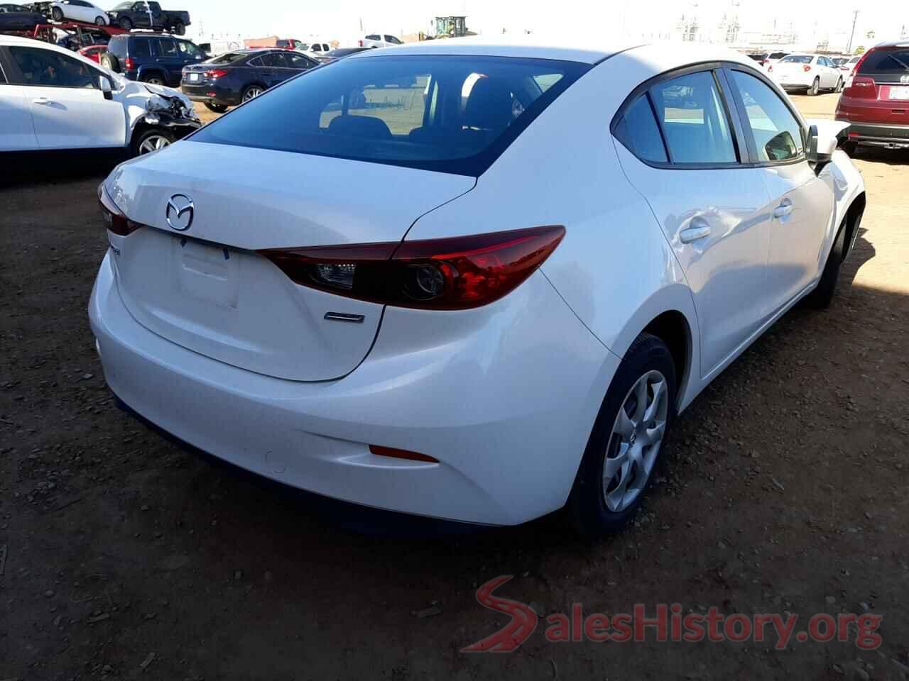 3MZBN1U77JM240858 2018 MAZDA 3