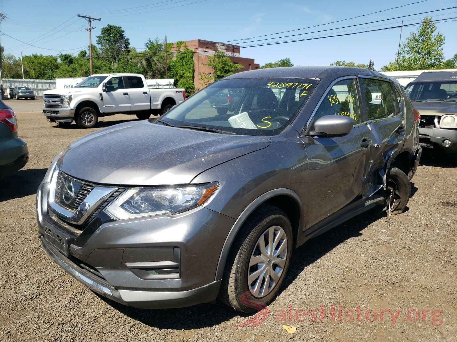 KNMAT2MV2HP614810 2017 NISSAN ROGUE