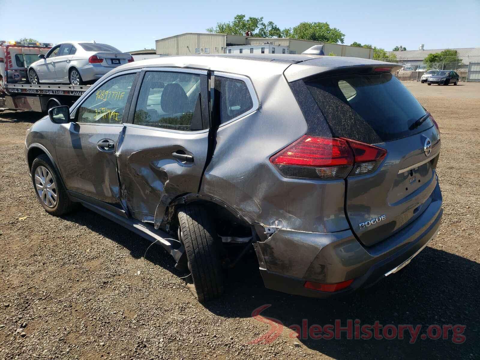 KNMAT2MV2HP614810 2017 NISSAN ROGUE