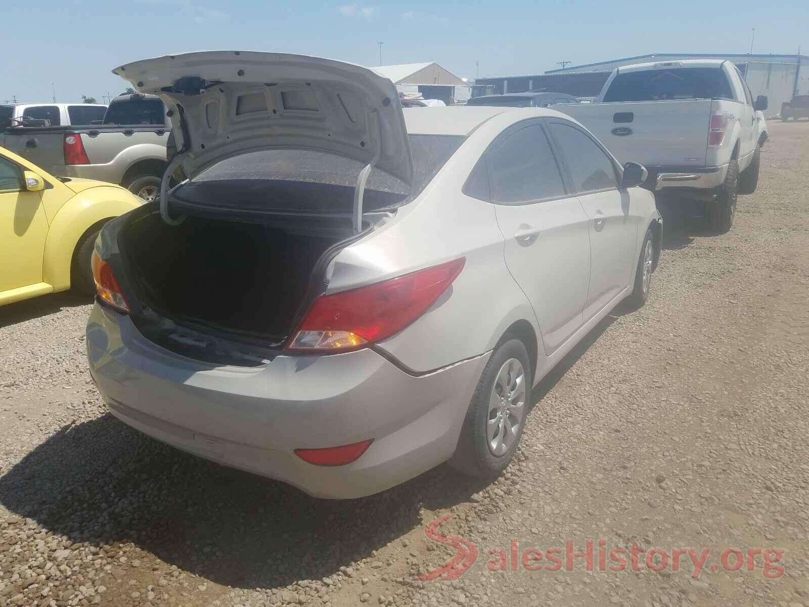 KMHCT4AE8HU205698 2017 HYUNDAI ACCENT