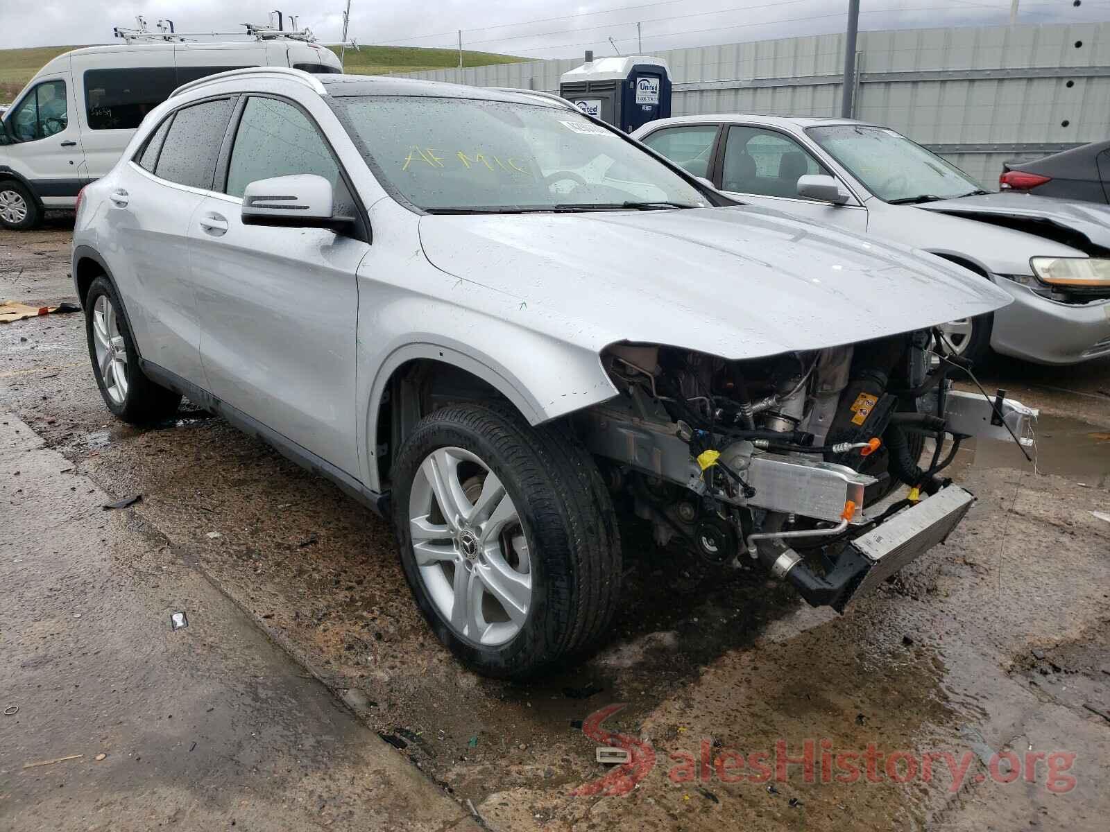 WDCTG4GB3KJ581413 2019 MERCEDES-BENZ GLA-CLASS