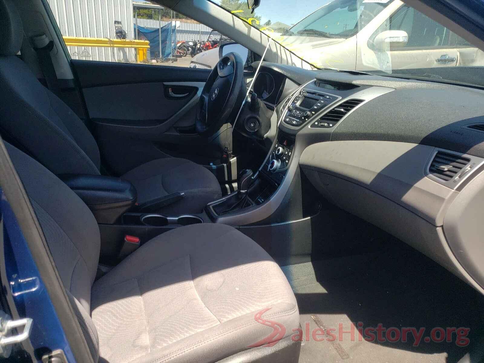 5NPDH4AE4GH735010 2016 HYUNDAI ELANTRA