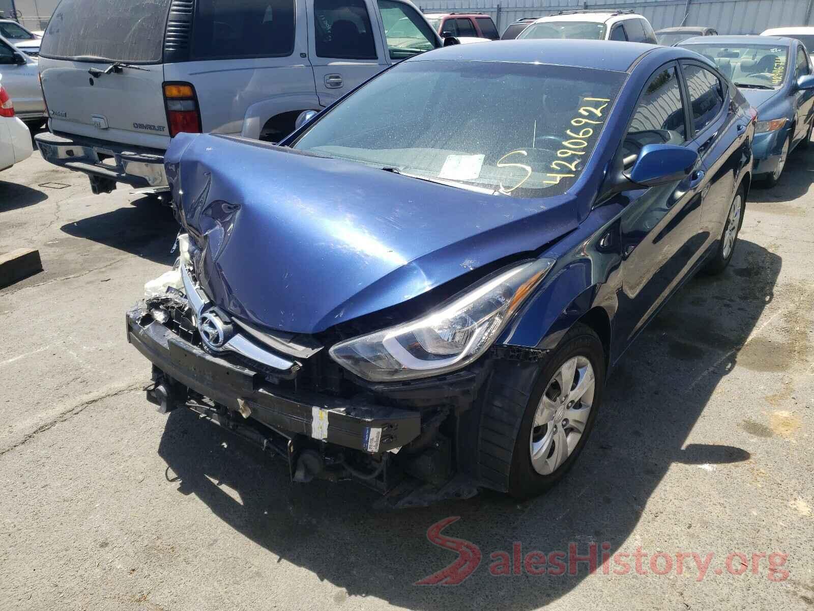 5NPDH4AE4GH735010 2016 HYUNDAI ELANTRA