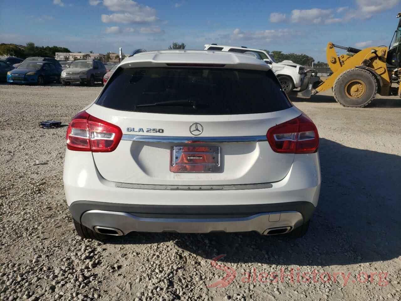 WDCTG4EB1JJ504931 2018 MERCEDES-BENZ GLA-CLASS