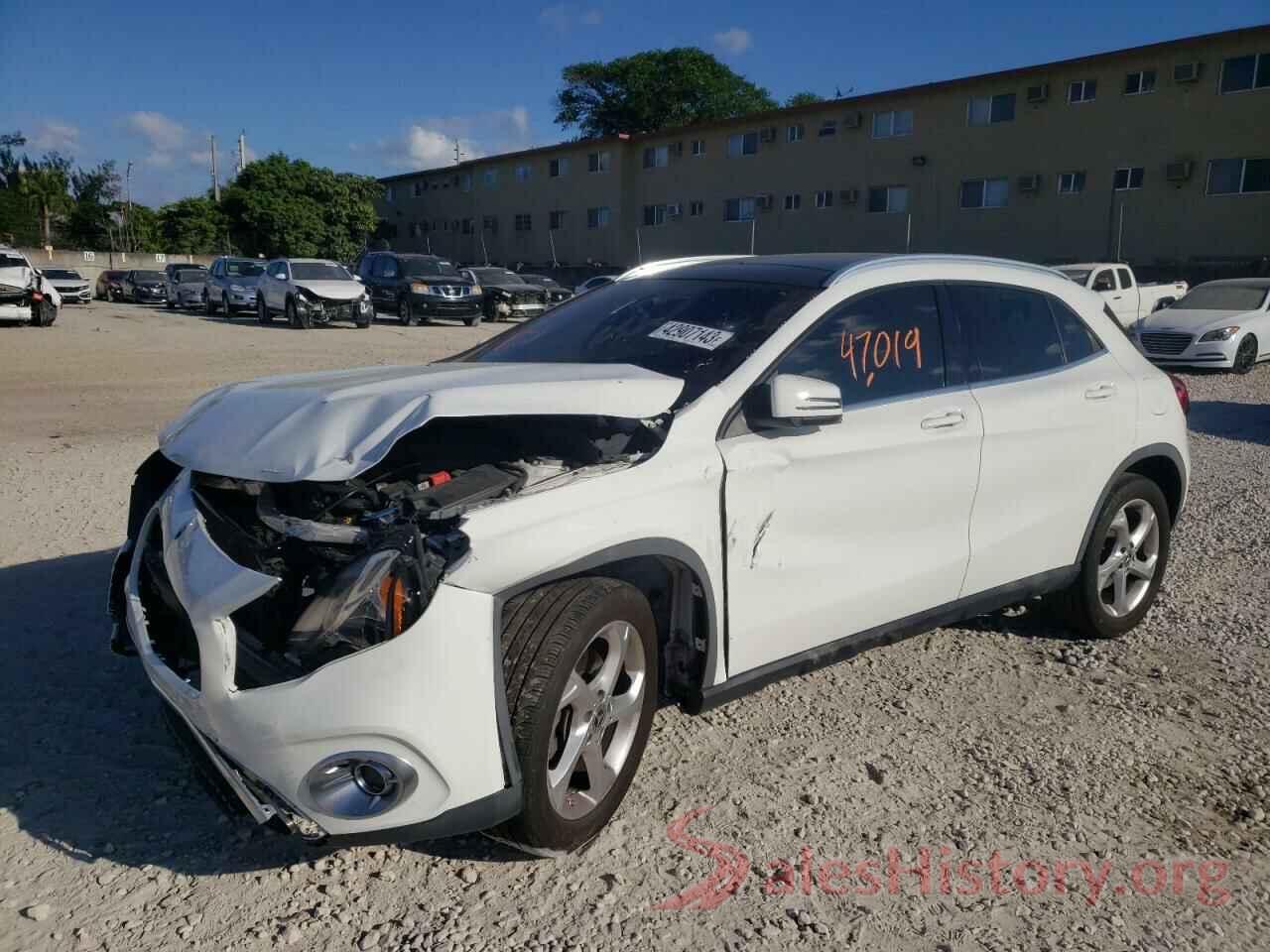 WDCTG4EB1JJ504931 2018 MERCEDES-BENZ GLA-CLASS