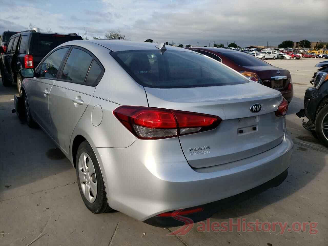 3KPFK4A73HE131417 2017 KIA FORTE