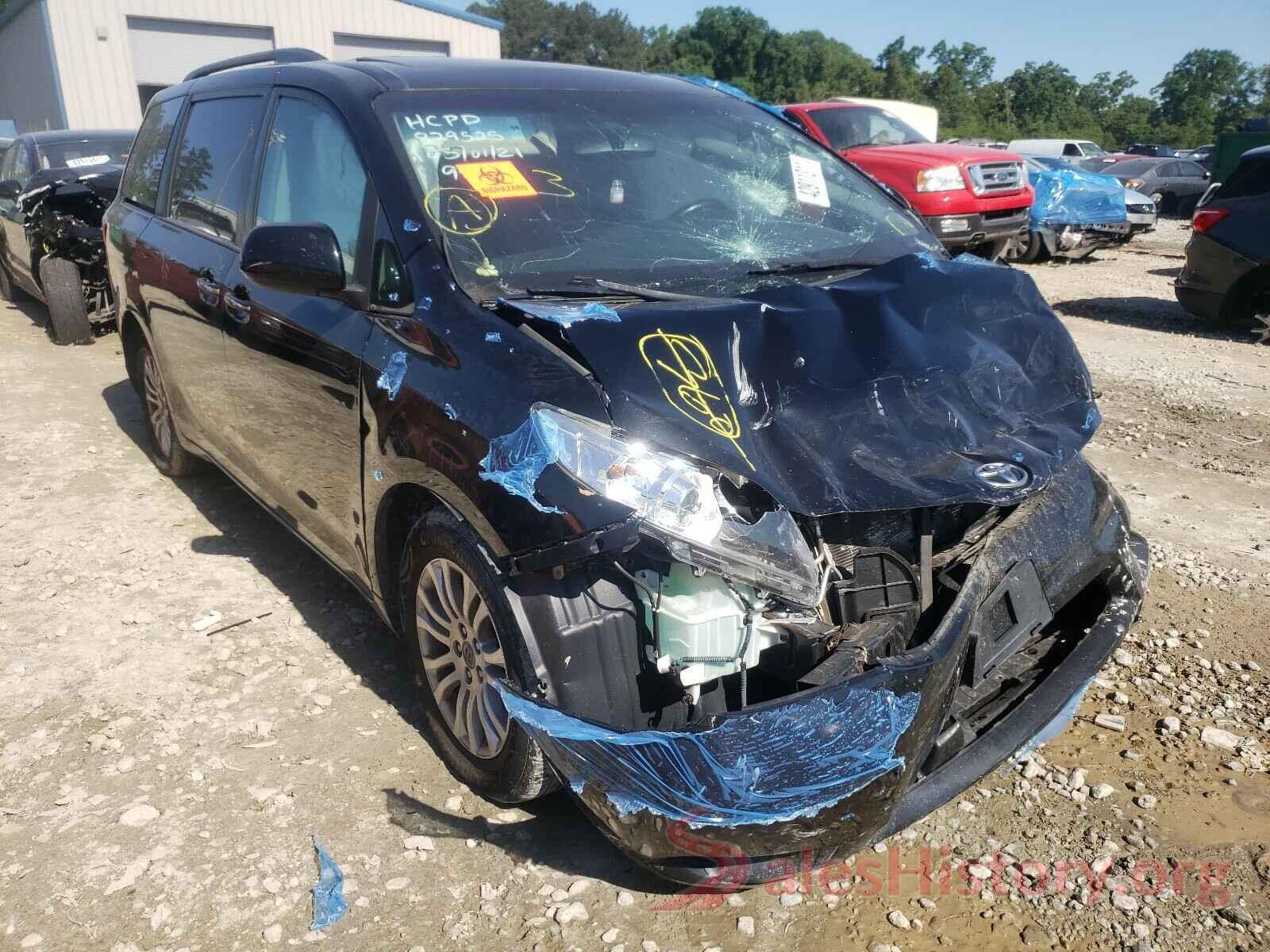 5TDYZ3DC5HS829525 2017 TOYOTA SIENNA