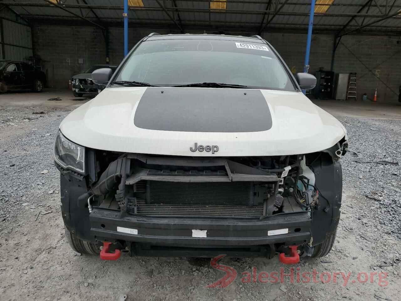 3C4NJDDB1LT111718 2020 JEEP COMPASS