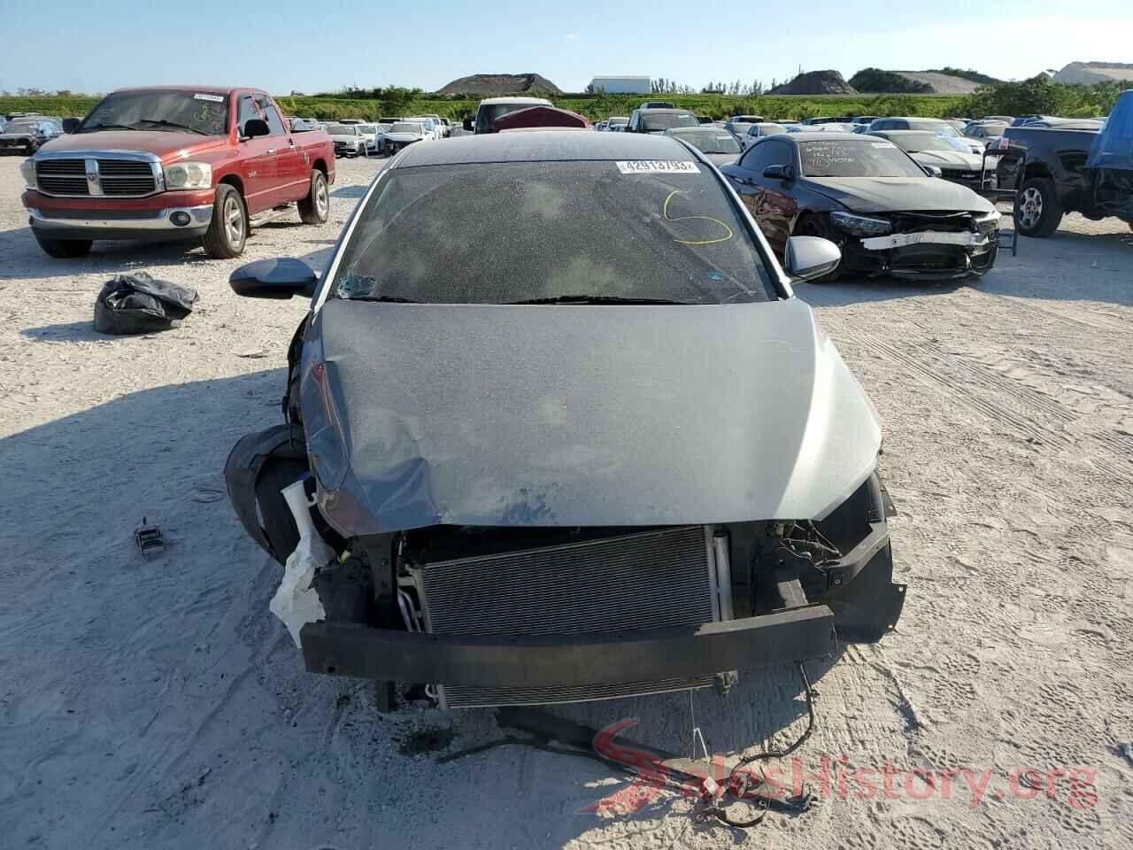 KMHD74LF9JU480985 2018 HYUNDAI ELANTRA