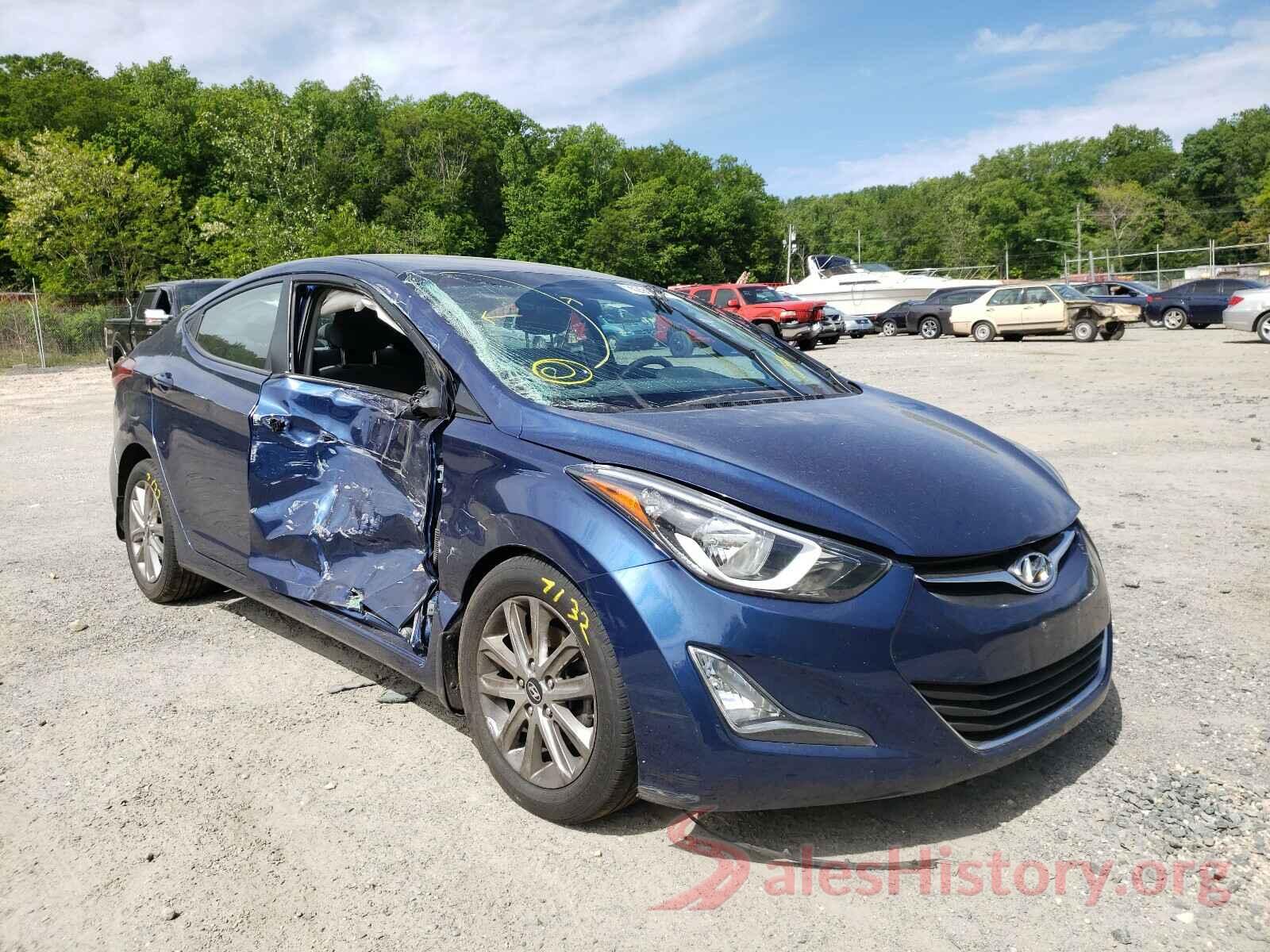 5NPDH4AE5GH723979 2016 HYUNDAI ELANTRA