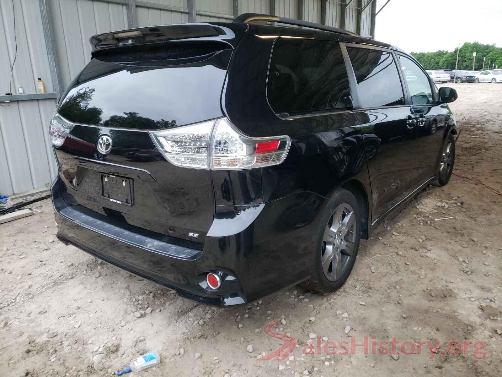 5TDXZ3DC8HS814075 2017 TOYOTA SIENNA