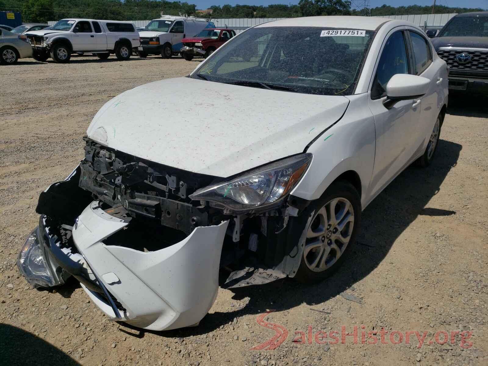 3MYDLBYV3JY317493 2018 TOYOTA YARIS