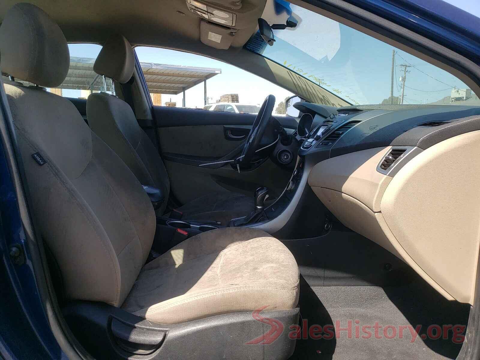 5NPDH4AE8GH706965 2016 HYUNDAI ELANTRA