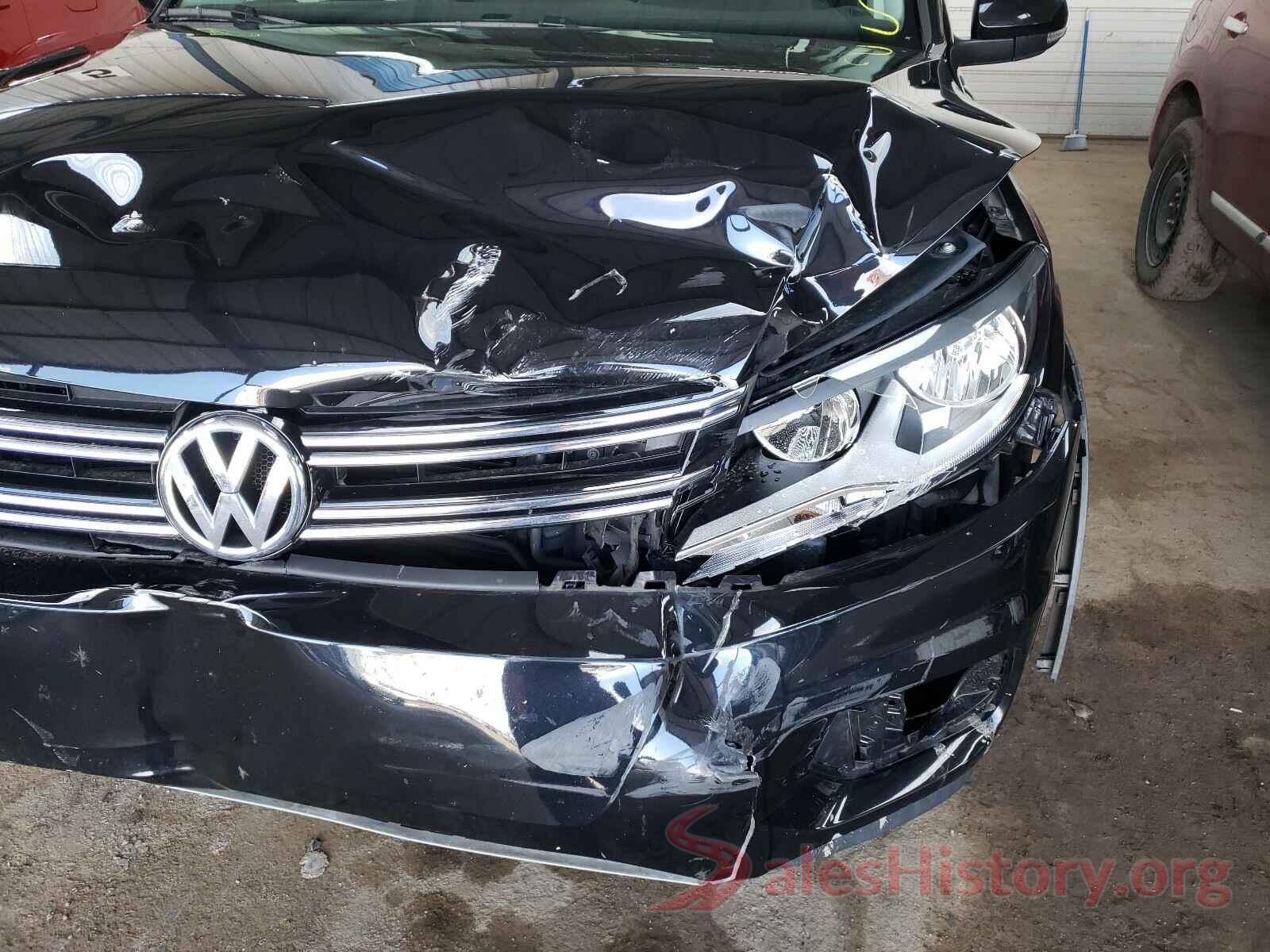 WVGAV7AX1HK000479 2017 VOLKSWAGEN TIGUAN