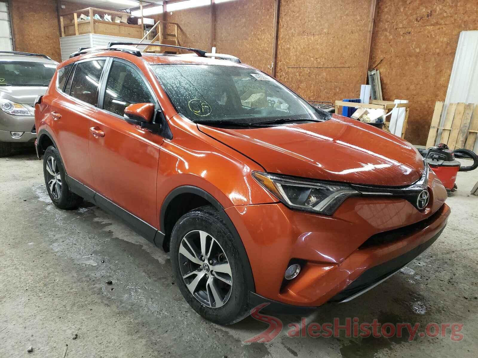 2T3RFREV6GW478136 2016 TOYOTA RAV4