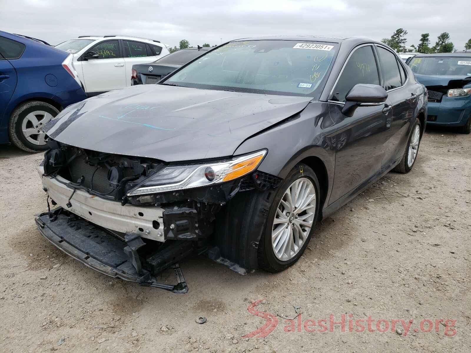 4T1BZ1HK1JU001593 2018 TOYOTA CAMRY