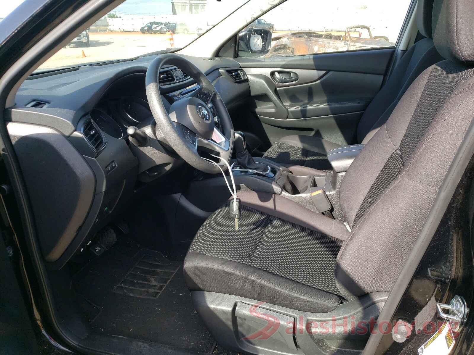 JN1BJ1CR7JW259205 2018 NISSAN ROGUE