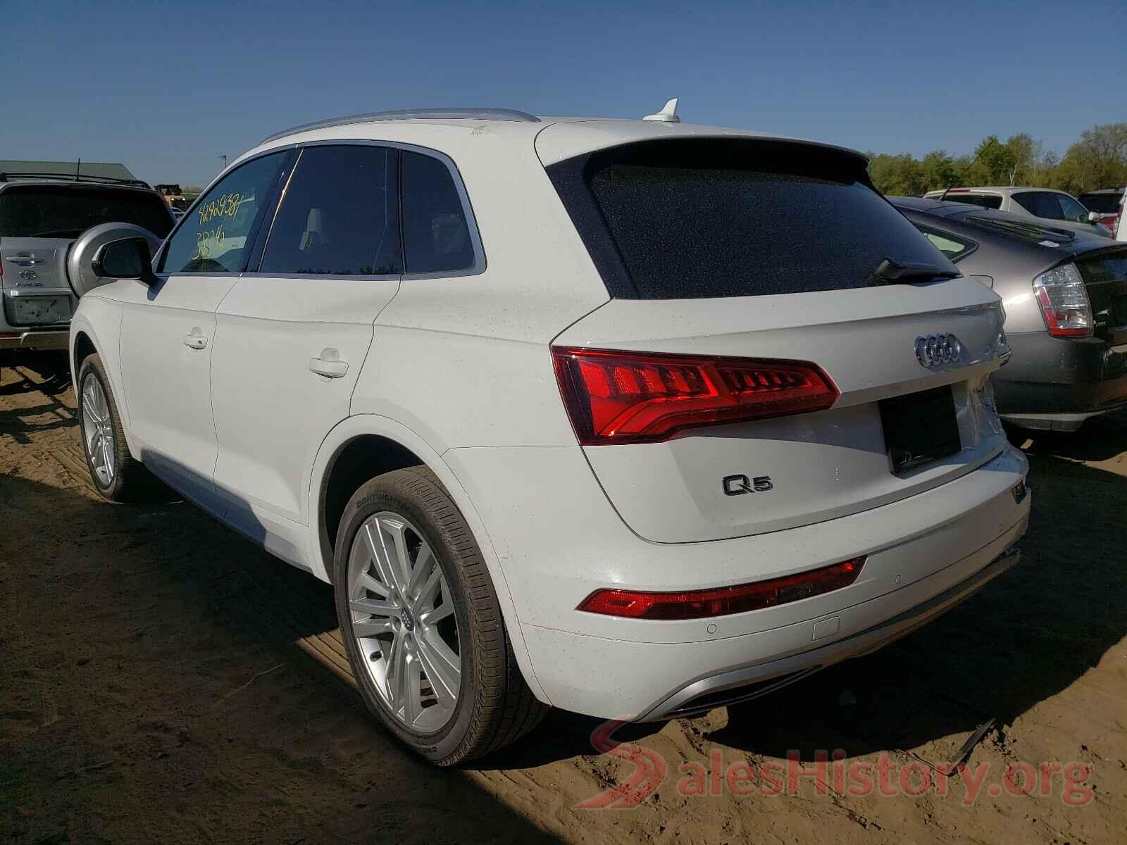 WA1CNAFY4J2152042 2018 AUDI Q5