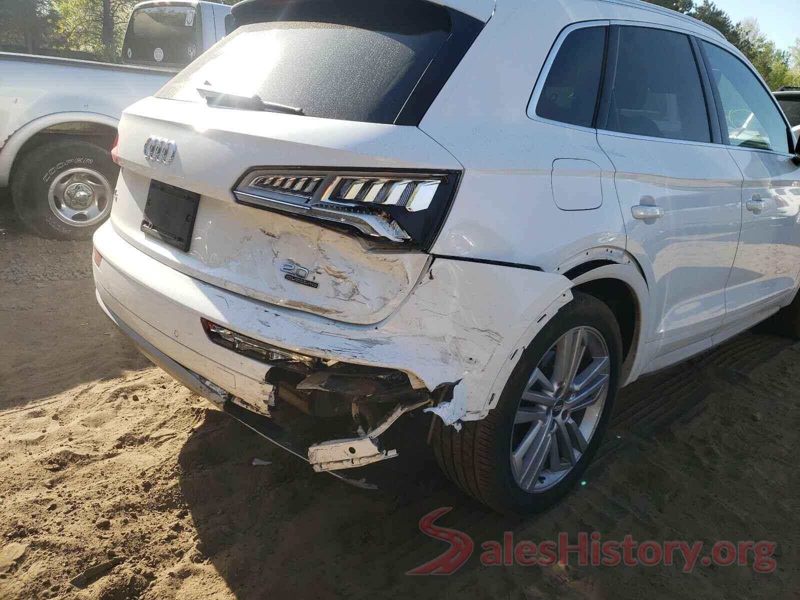 WA1CNAFY4J2152042 2018 AUDI Q5