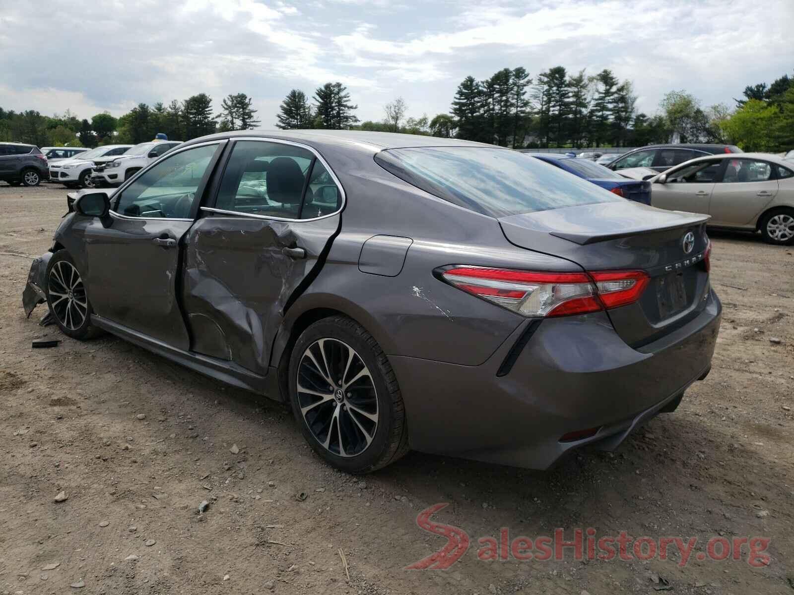 4T1B11HK0JU037668 2018 TOYOTA CAMRY