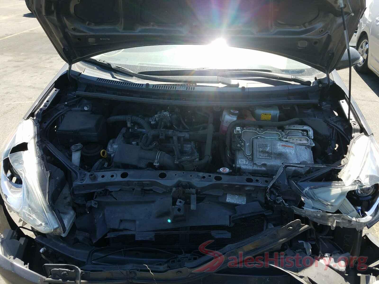 JTDKDTB31H1598742 2017 TOYOTA PRIUS