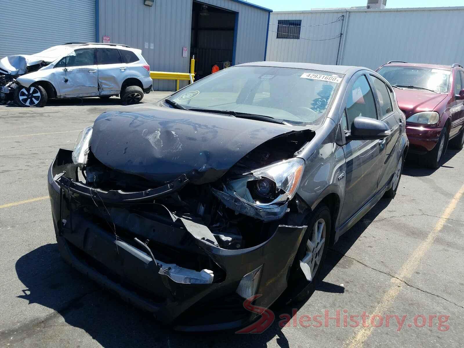 JTDKDTB31H1598742 2017 TOYOTA PRIUS