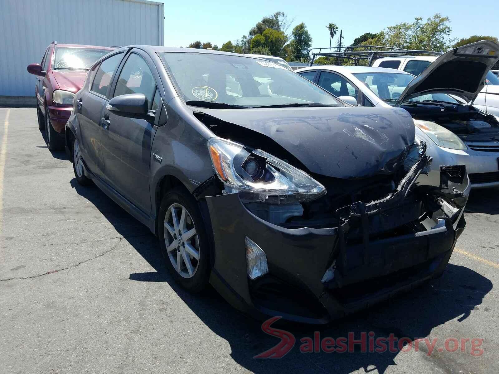 JTDKDTB31H1598742 2017 TOYOTA PRIUS